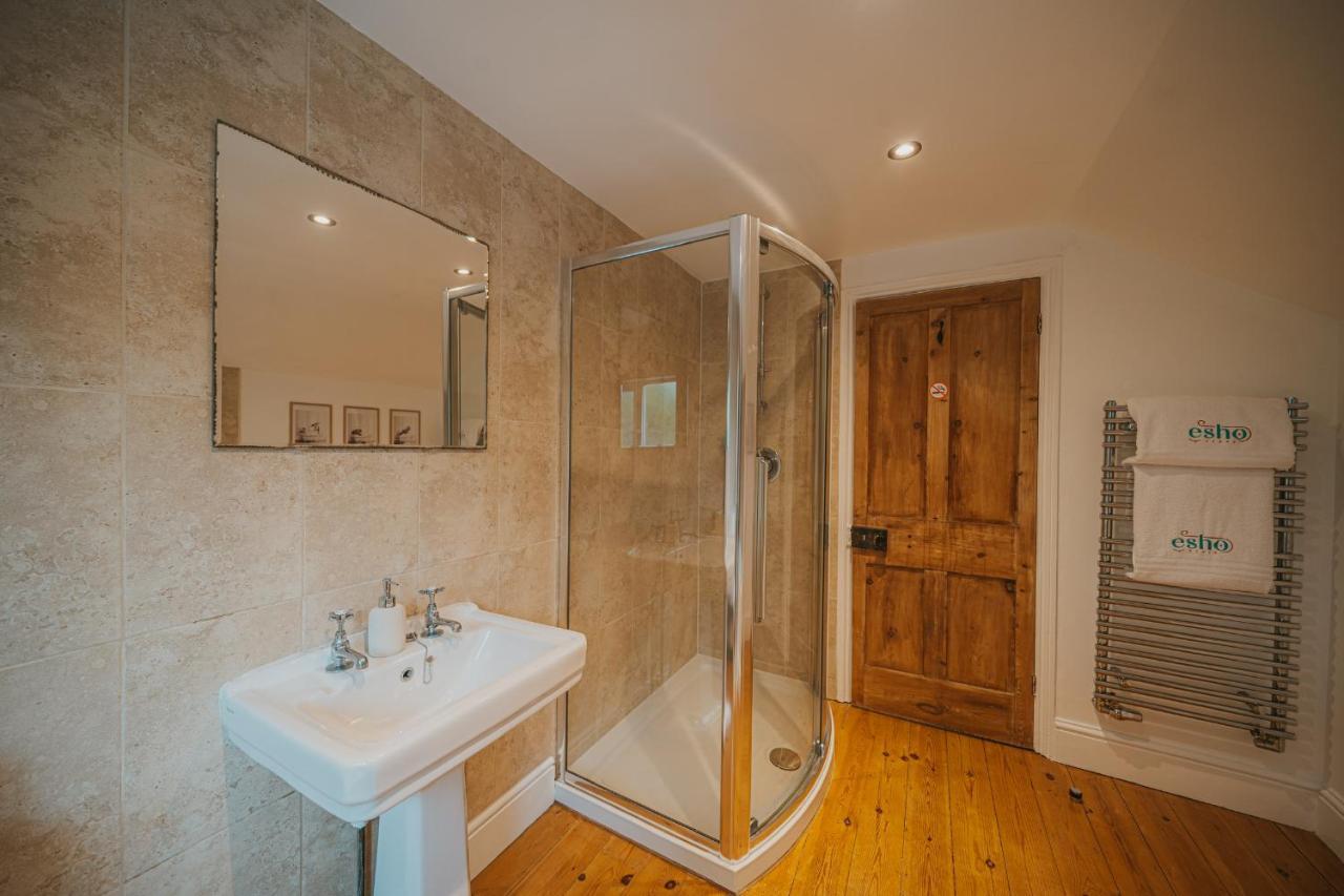 Cotswolds- Homely 2 Bed House With Garden, Wifi - Esho Stays Cirencester Extérieur photo